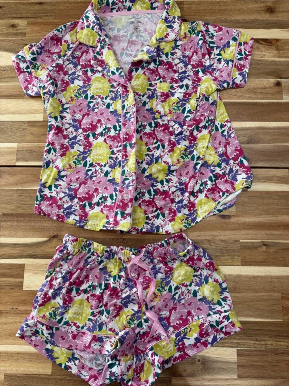 Thalia Sodi Floral Short Soft Pajama set size S